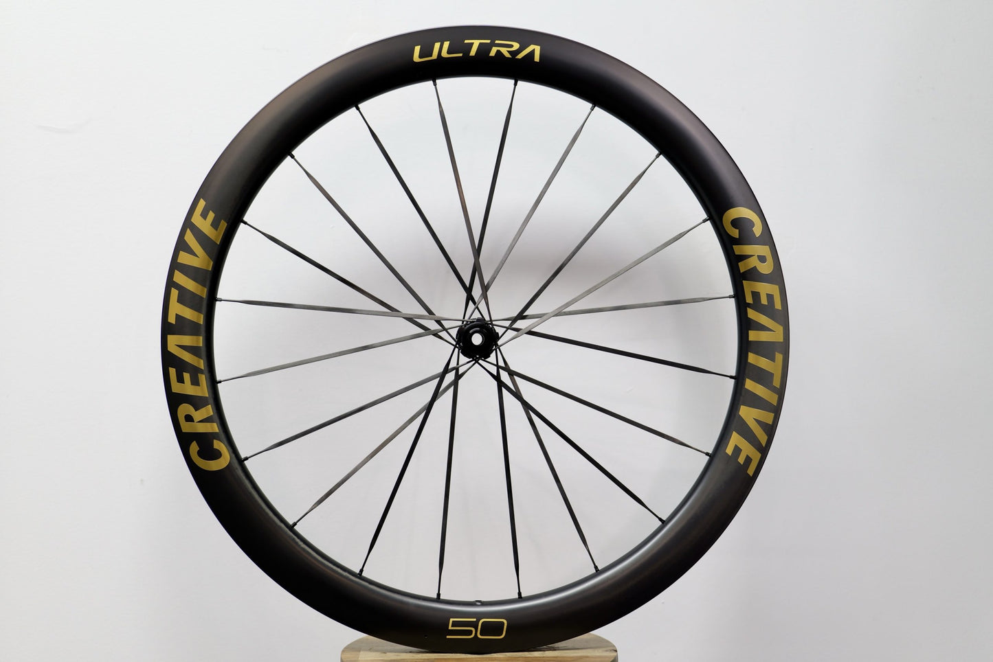 2025 CREATIVE ULTRA Disc Brake Wheelset - Limited Gold Edition image 4