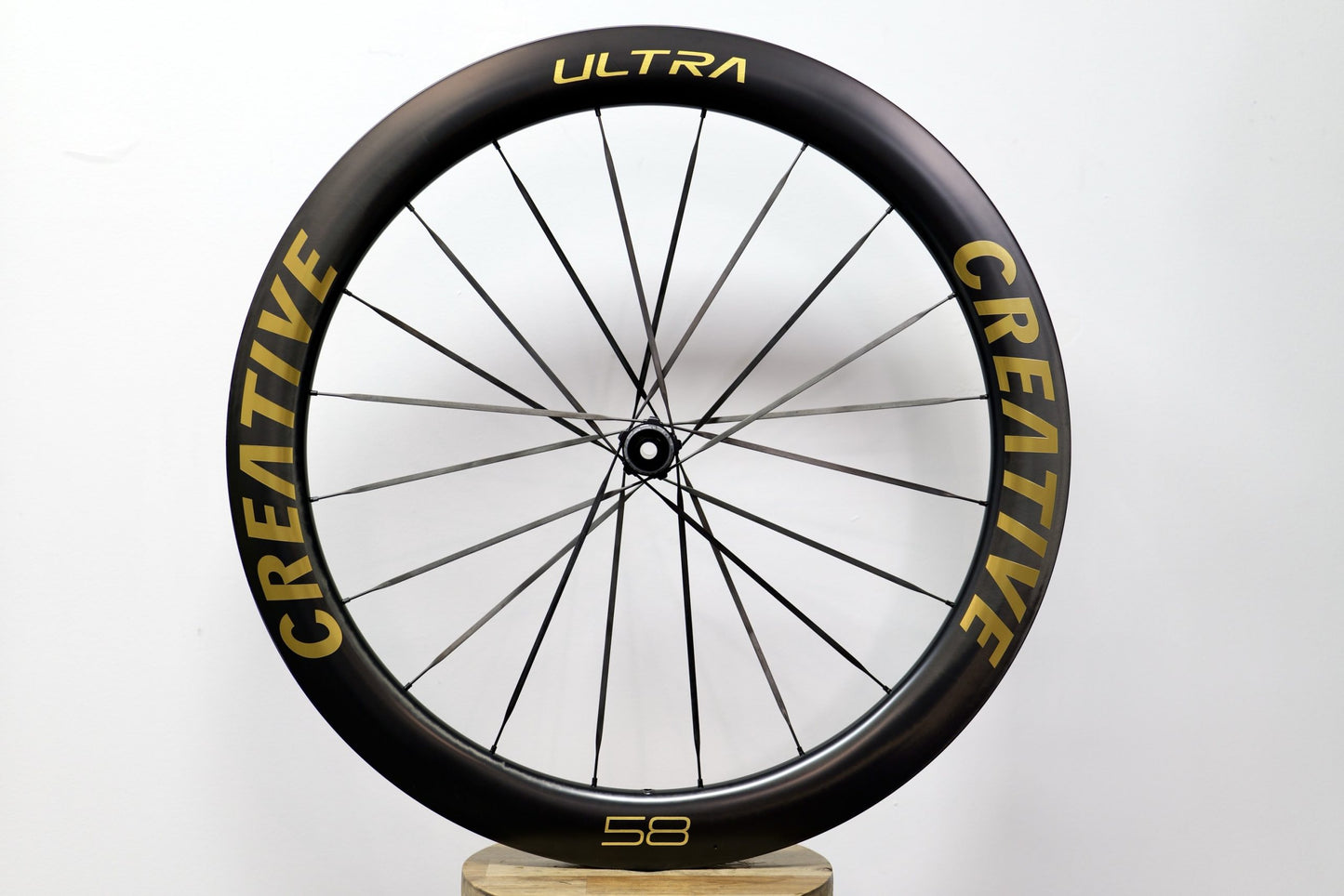2025 CREATIVE ULTRA Disc Brake Wheelset - Limited Gold Edition - 58/50, Shimano HG image