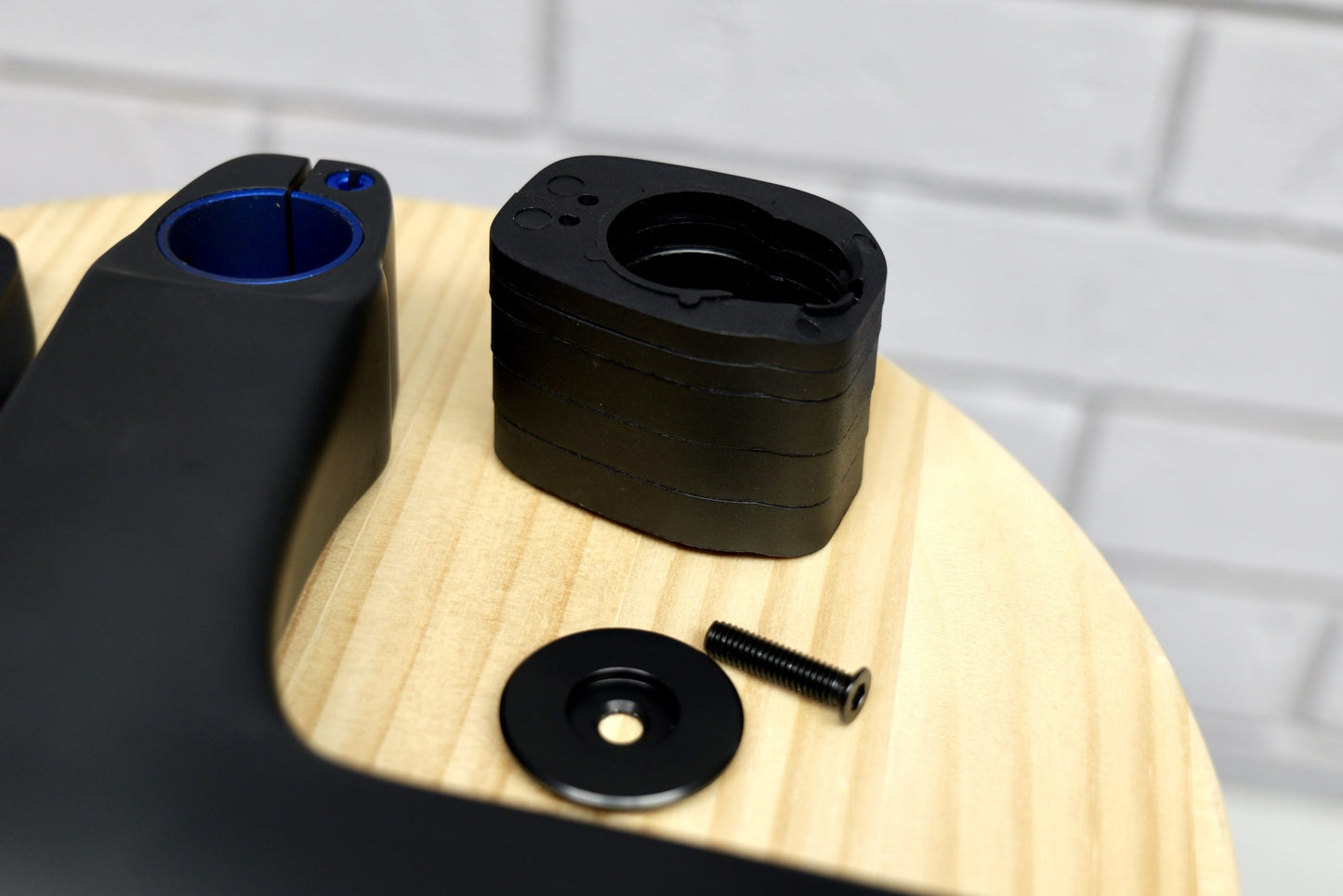 CREATIVE Handlebar - Integrated Aero Barstem image 14