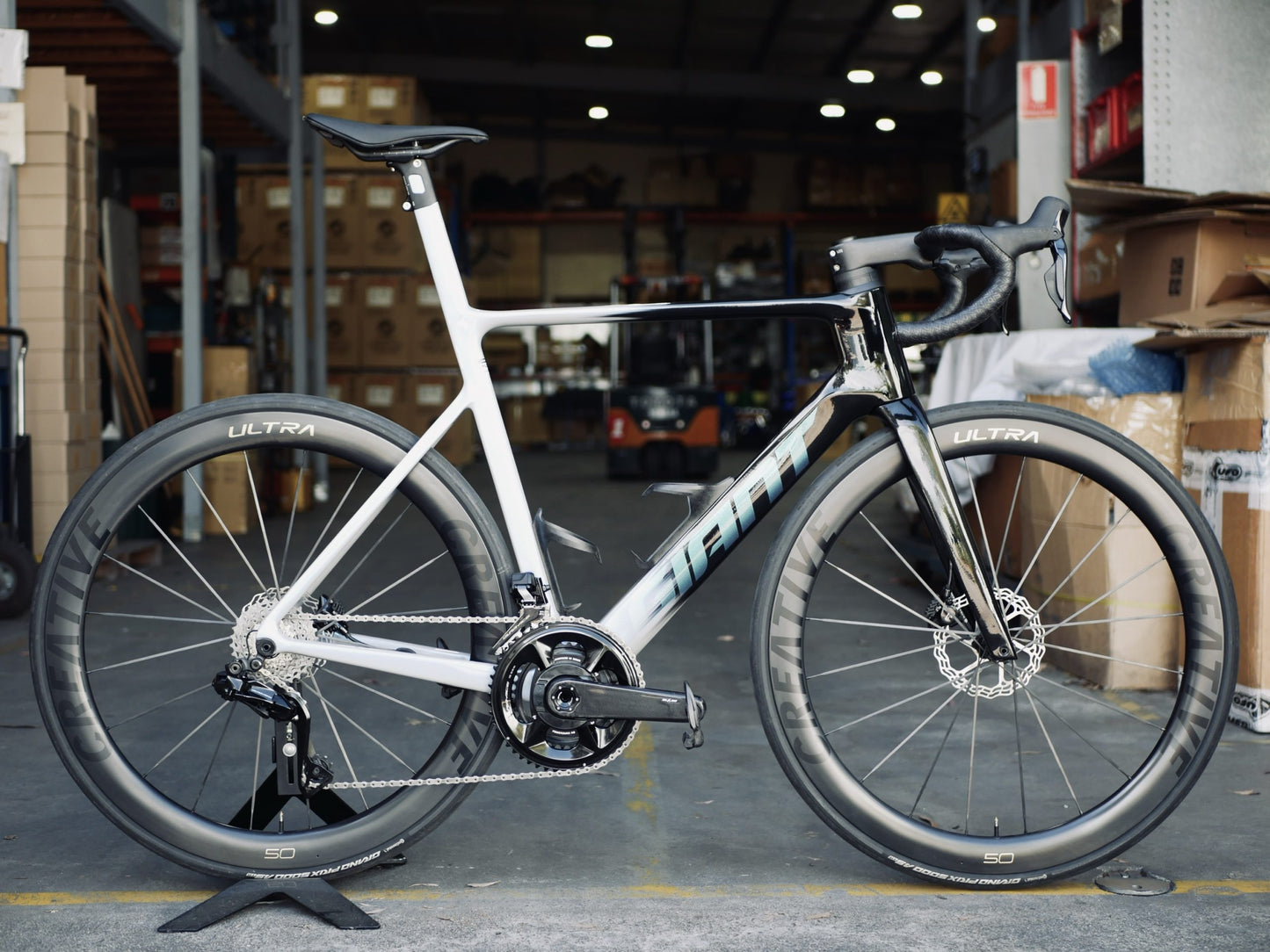 2025 CREATIVE ULTRA Disc Brake Wheelset image 21