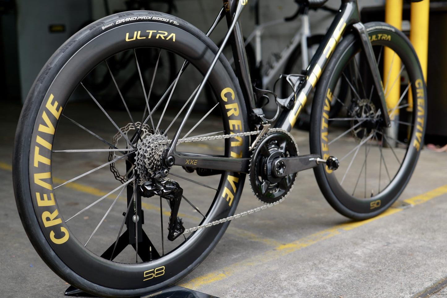 2025 CREATIVE ULTRA Disc Brake Wheelset - Limited Gold Edition image 10