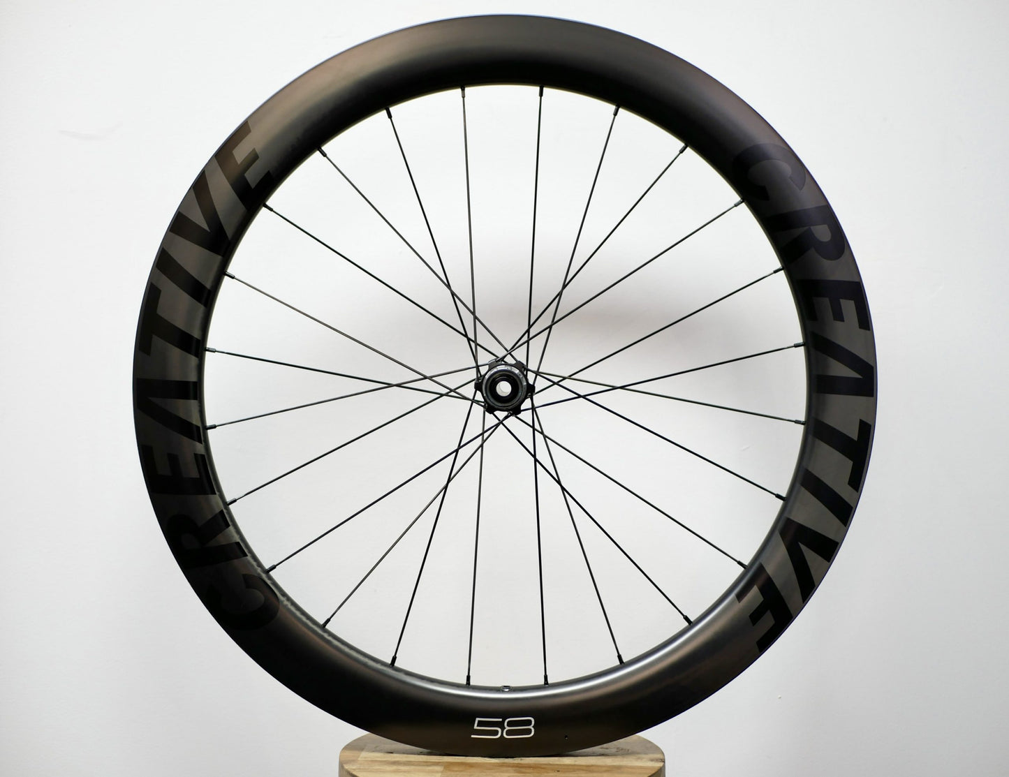 2025 CREATIVE CLASSIC Wheelset - Shimano HG, 58 image