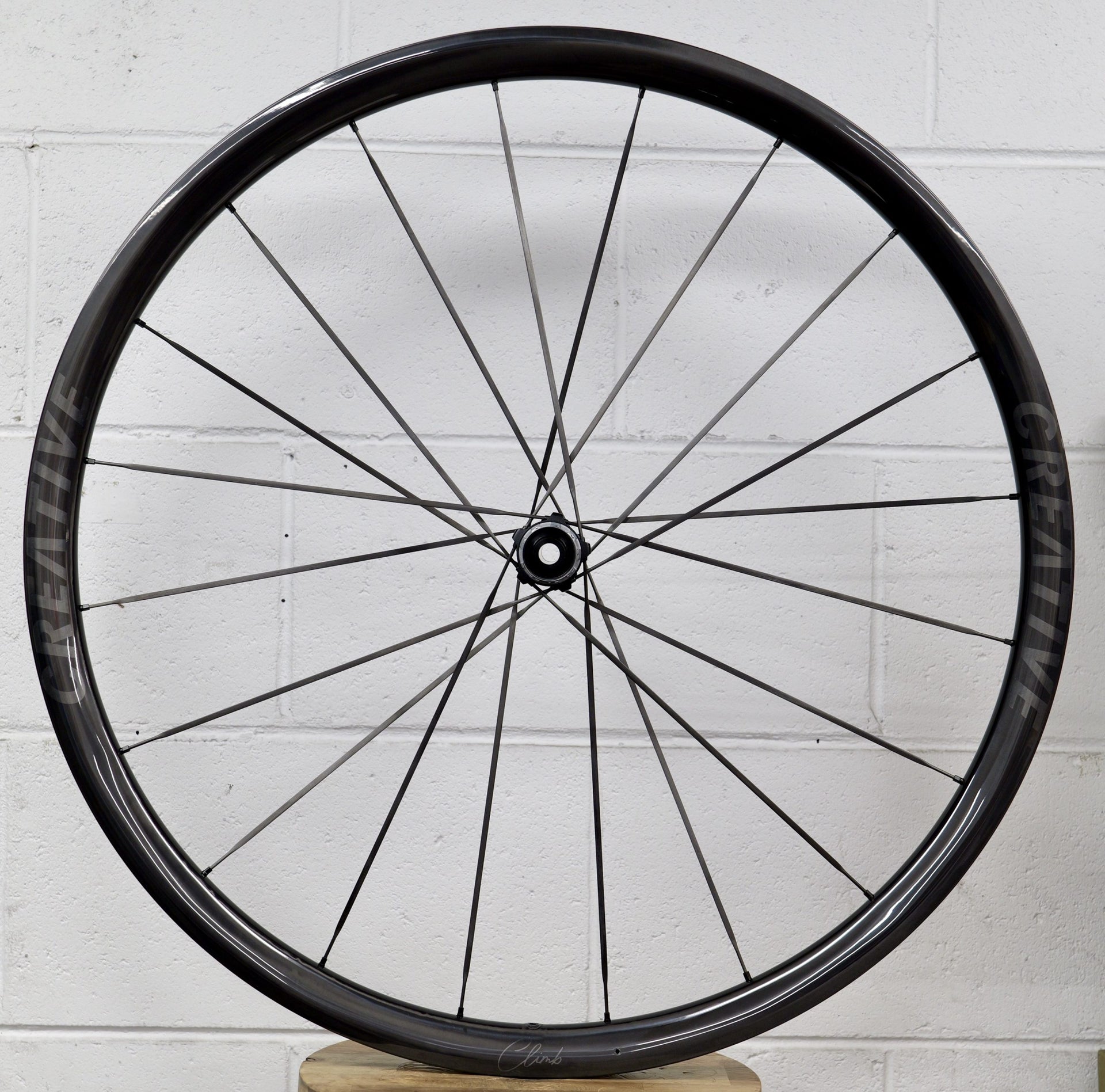 2025 CREATIVE Climb Disc Brake Wheelset image 1